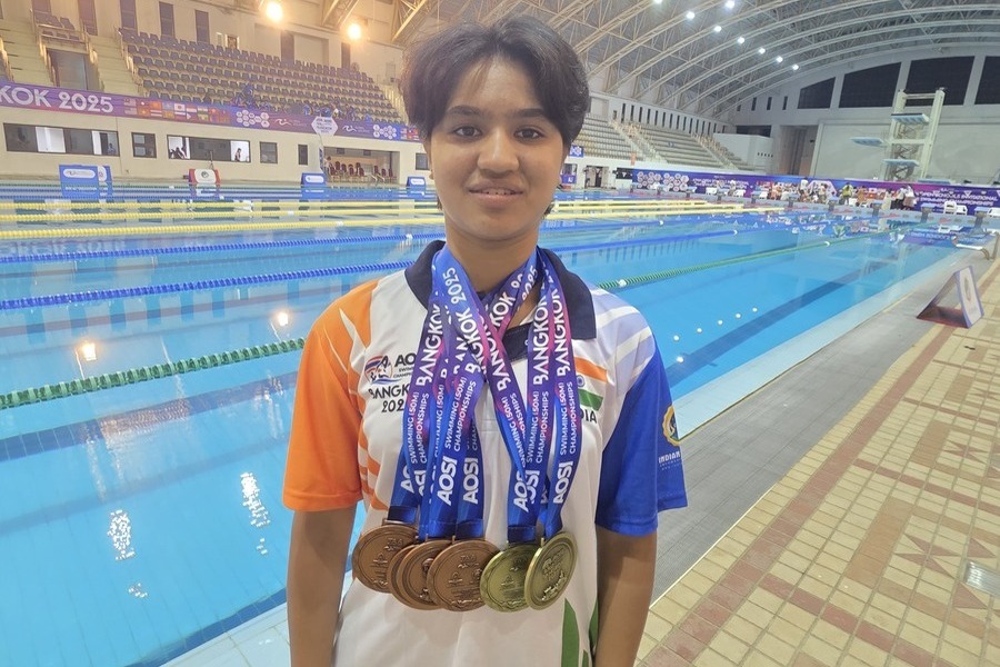 Tanya MN Swimming Champion 2024 2025 (1)